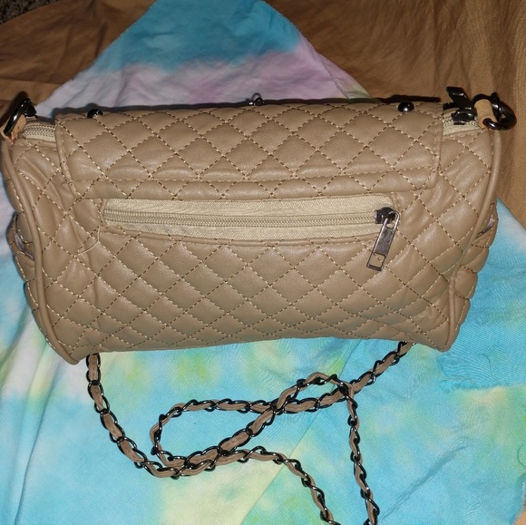 Tan studded shoulder bag - Picture 6 of 6